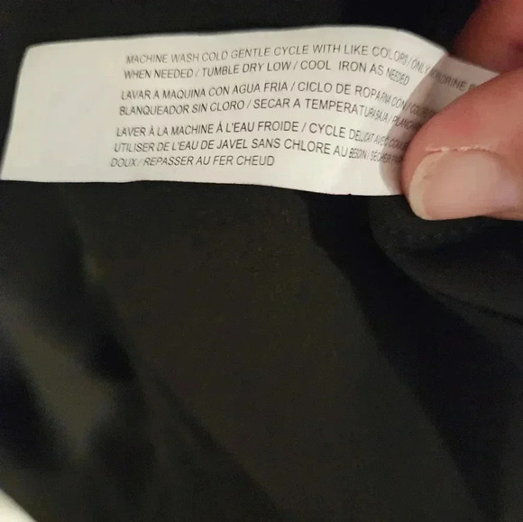 NWT Eloquii Black Cold Shoulder Jumpsuit With Ruffle Detail 18 - Picture 12 of 12